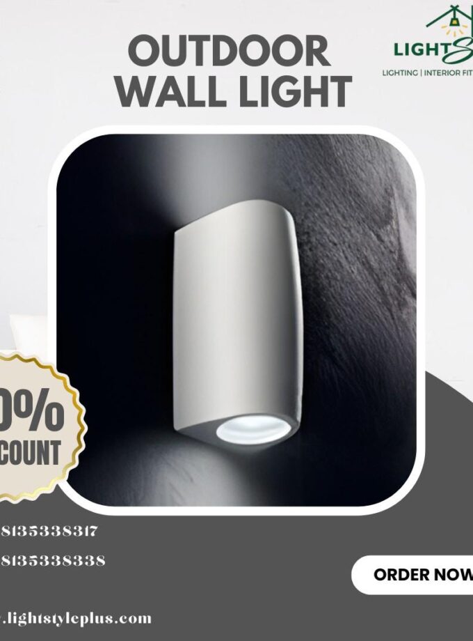 OUTDOOR WALL LIGHT
